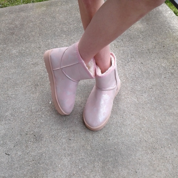 Pink boots - Picture 2 of 4